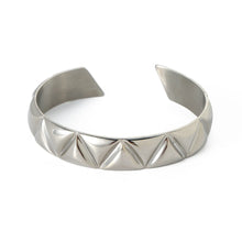 Load image into Gallery viewer, Elevate your style with this minimalist open bracelet, featuring sleek triangular notches for a modern touch. Crafted from premium stainless steel, it’s waterproof, tarnish-free, and perfect for everyday wear. Designed for both men and women, this low-key luxury piece makes a timeless and thoughtful gift!